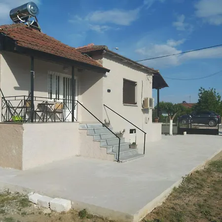 Vagia Vilă Tríkala
