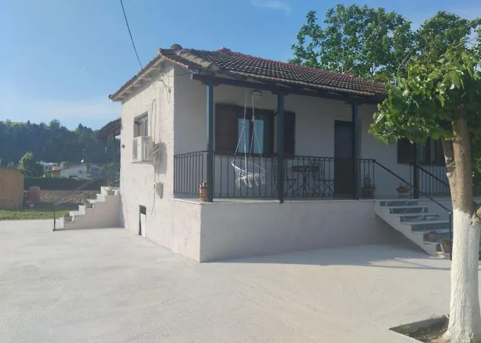 Vagia Vilă Tríkala